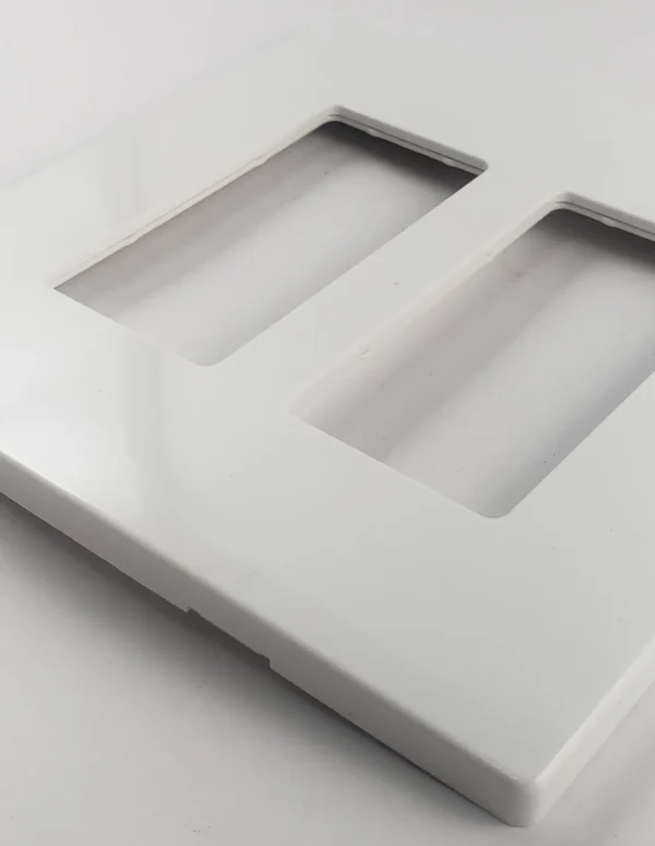 Tapa decorativa para interruptor doble color blanco - Imagen 3